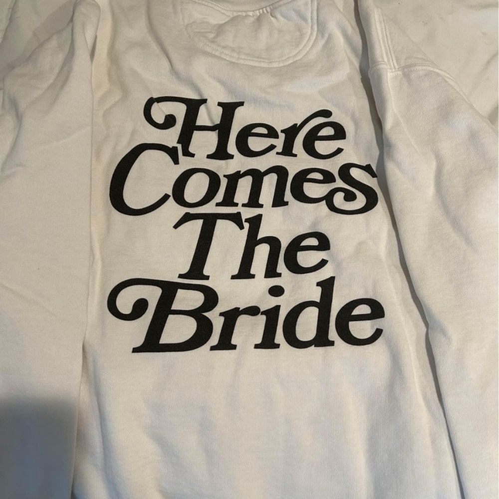 Alice & Wonder Bride Sweatshirt